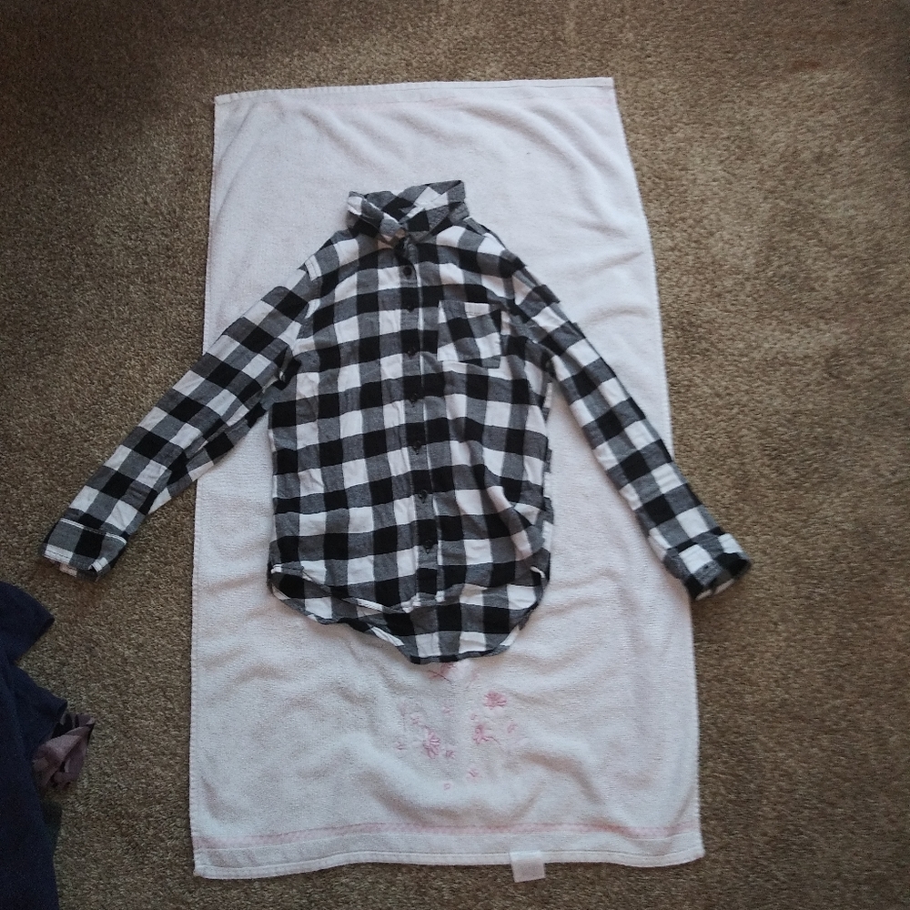 Plaid girls shirt